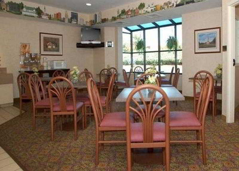 哈尼斯购物中心睡眠酒店 温斯顿-塞伦 餐厅 照片